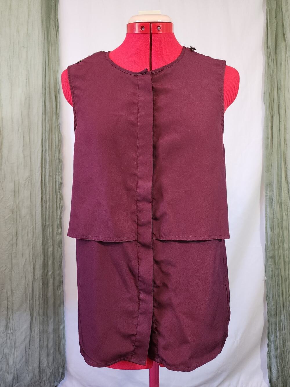 Michael Kors Maroon Red Sleeveless Lightweight Button Up Blouse Size M